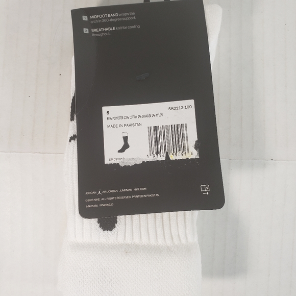NWT Boy's Jordan Socks - Picture 2 of 2